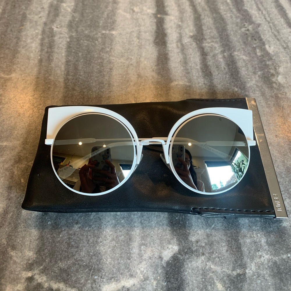 FENDI SUNGLASSES BRAND NEW